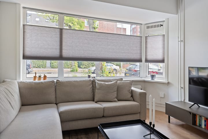 Foto 8 van Constant Erzeijstraat 41