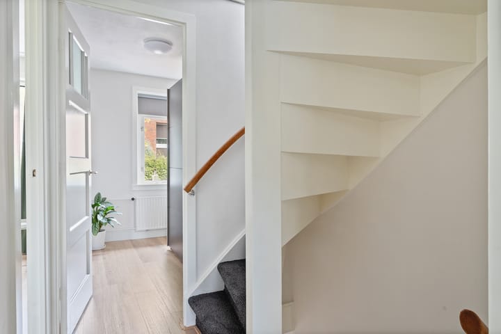 Foto 16 van Constant Erzeijstraat 41