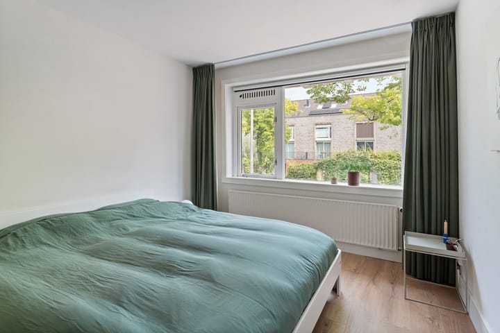 Foto 17 van Constant Erzeijstraat 41