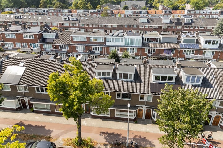 Foto 38 van Constant Erzeijstraat 41