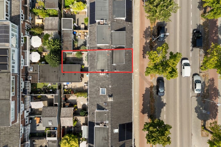 Foto 39 van Constant Erzeijstraat 41