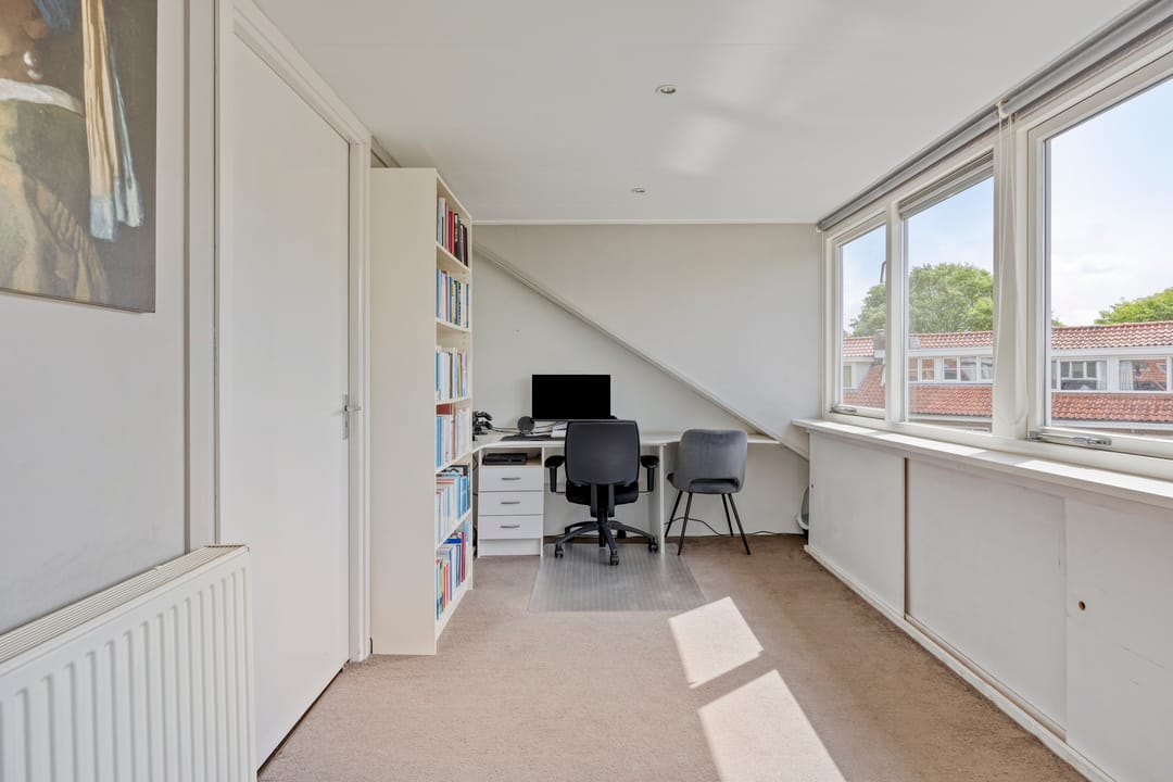 Foto 28 van Leliestraat 154