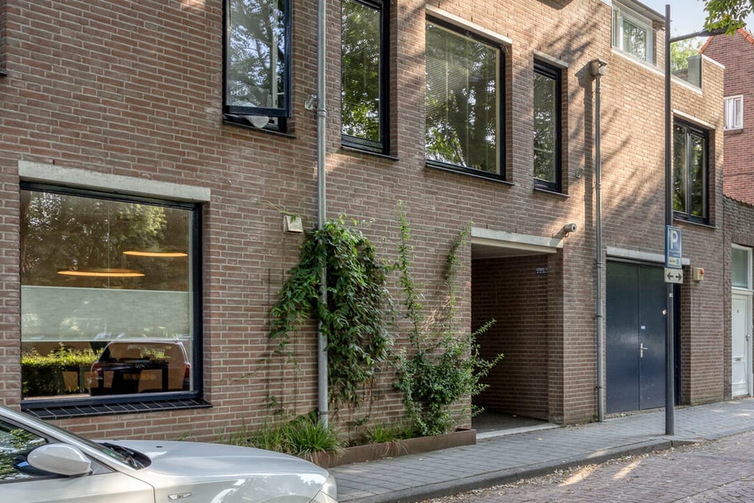 Foto 2 van Westwal 14