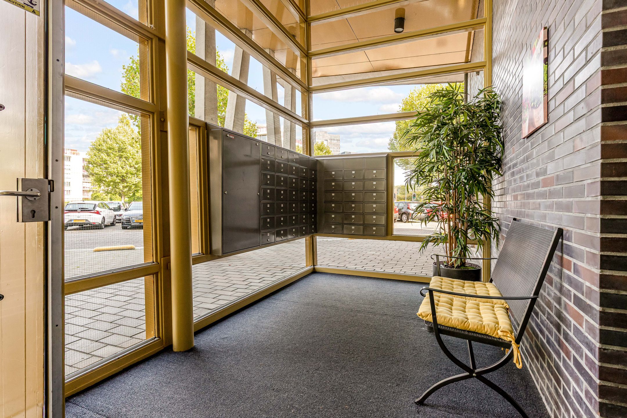 Foto 9 van Marga Klompéhof 83