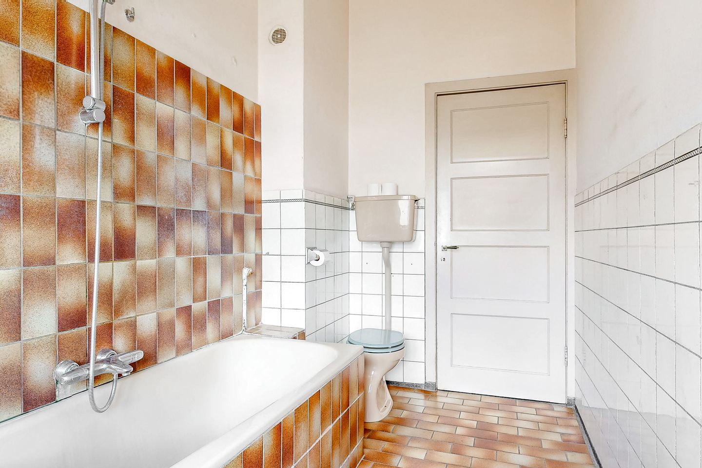 Photo 35 of Domplein 2-BS