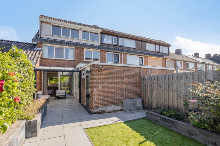 Foto 5 van Rechterenstraat 8