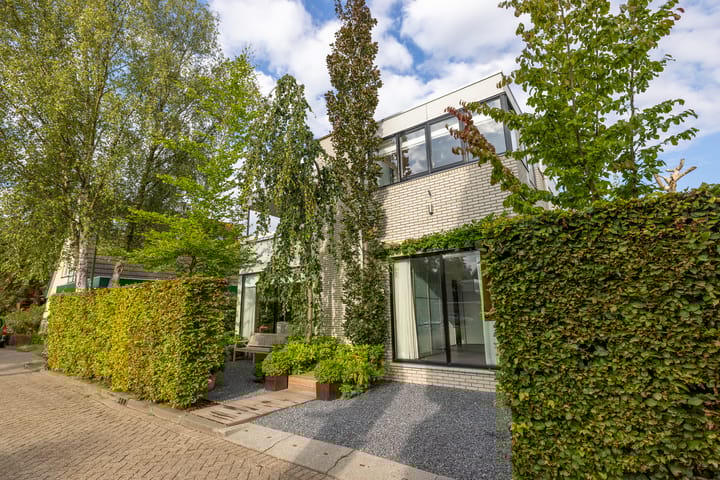 Photo 1 of Ogier van Cralingenpark 72