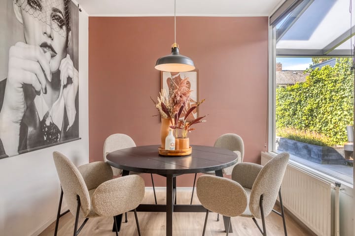 Foto 15 van Rechterenstraat 8