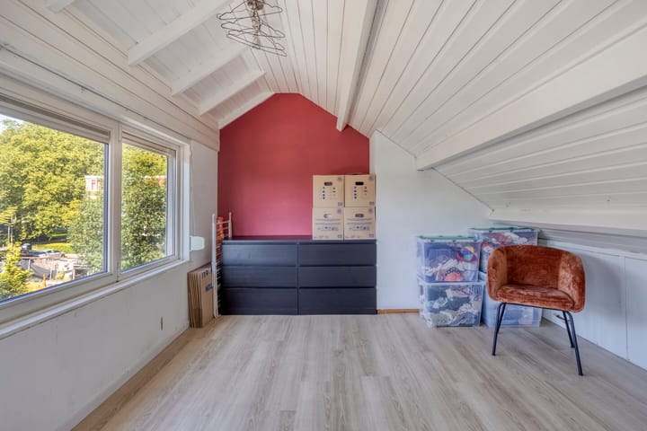 Foto 25 van Rechterenstraat 8