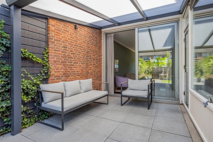 Foto 29 van Rechterenstraat 8