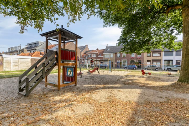 Foto 28 van Houtstraat 108