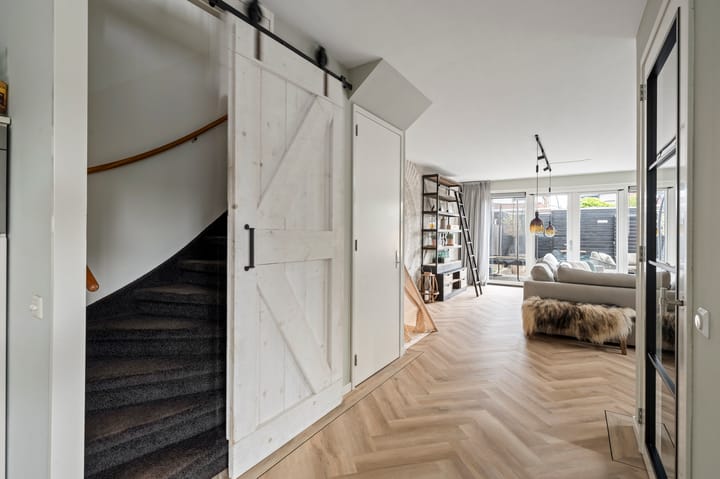 Foto 9 van Kaukasus 43