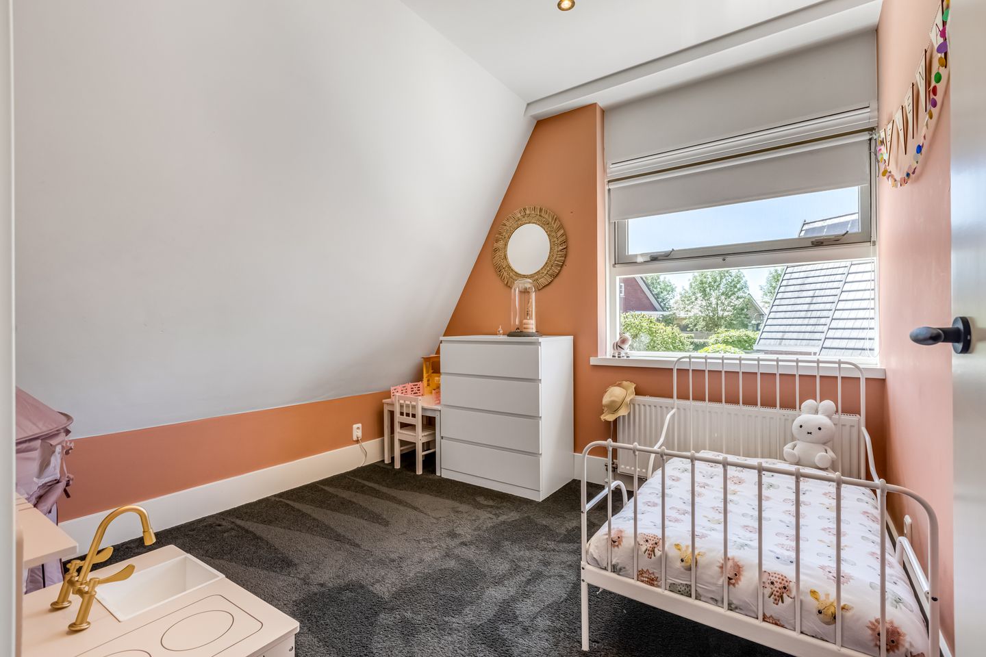 Foto 25 van Ambon 35