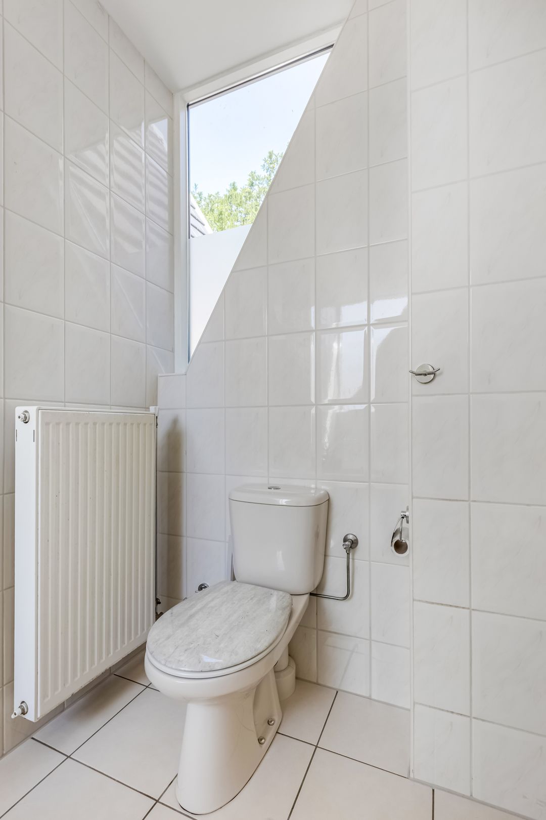 Foto 32 van Ambon 35