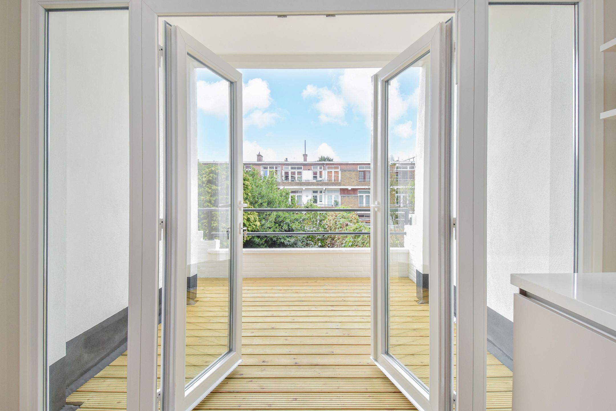 Foto 15 van Waalsdorperweg 223