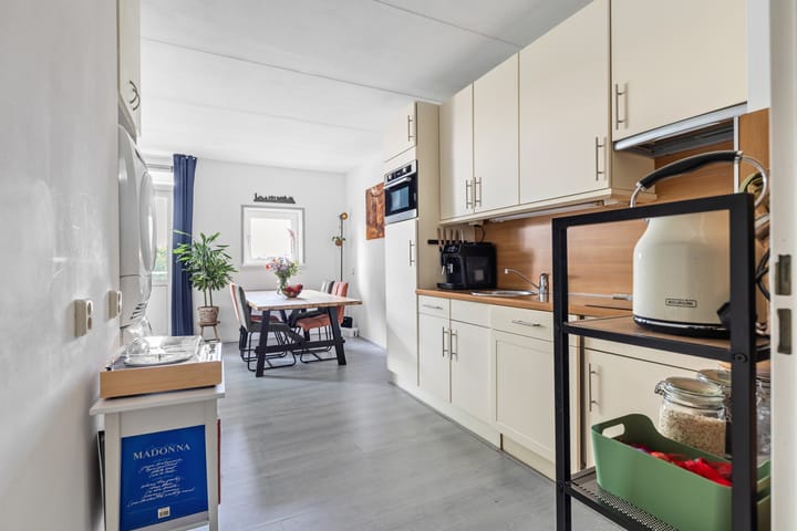 Photo 9 of Teteringsedijk 250-B