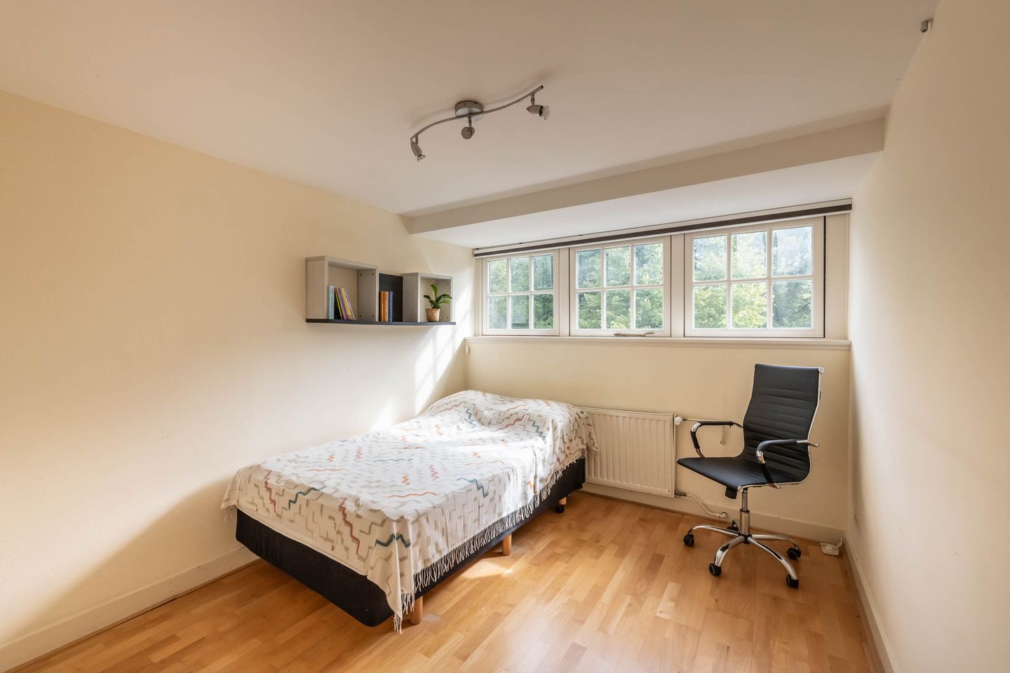 Foto 25 van De Waal Malefijtlaan 6