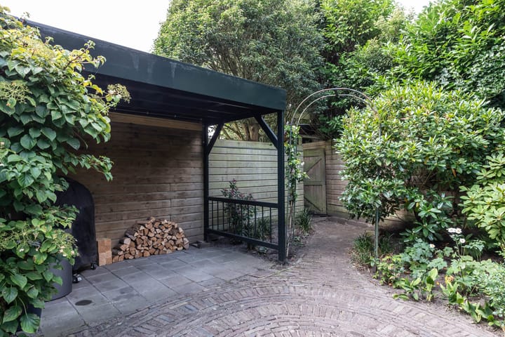 Photo 32 of De Waal Malefijtlaan 6