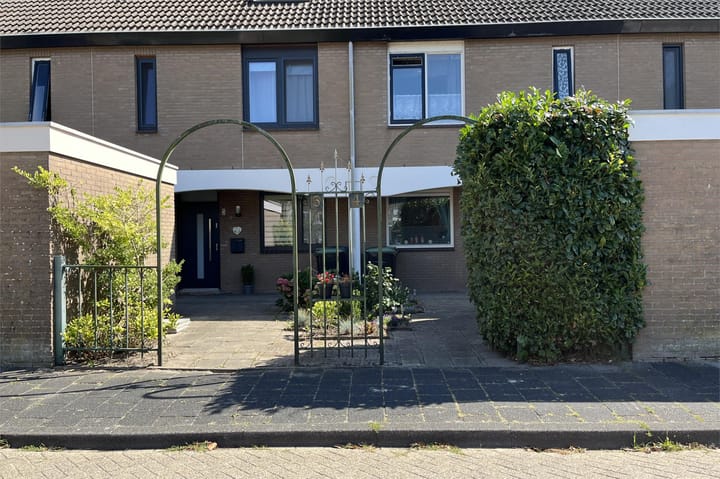 Foto 1 van Morrastraat 4