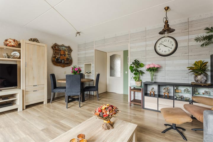 Foto 6 van Morrastraat 4