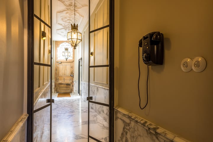 Foto 10 van Nieuwezijds Voorburgwal 284