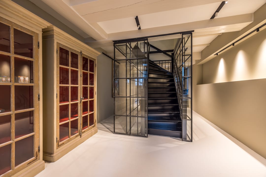 Foto 16 van Nieuwezijds Voorburgwal 284