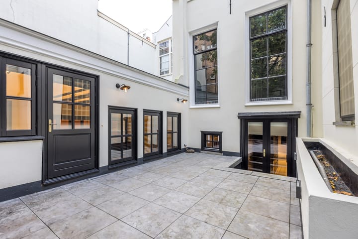 Foto 26 van Nieuwezijds Voorburgwal 284