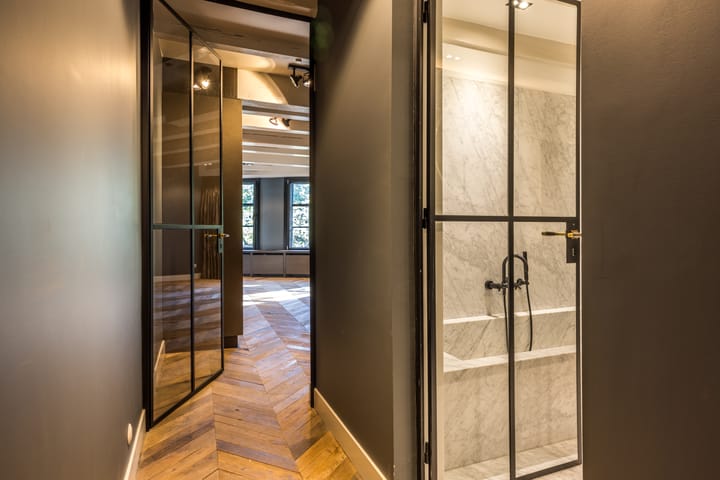 Foto 29 van Nieuwezijds Voorburgwal 284