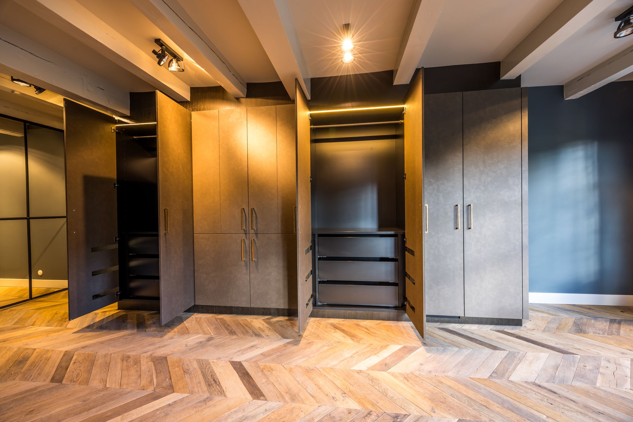 Foto 36 van Nieuwezijds Voorburgwal 284