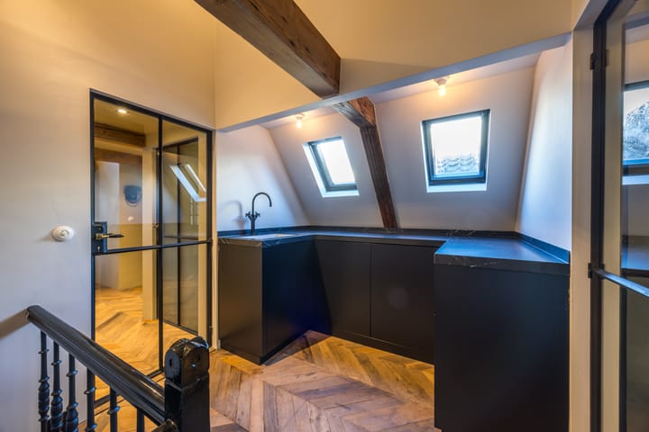 Foto 55 van Nieuwezijds Voorburgwal 284