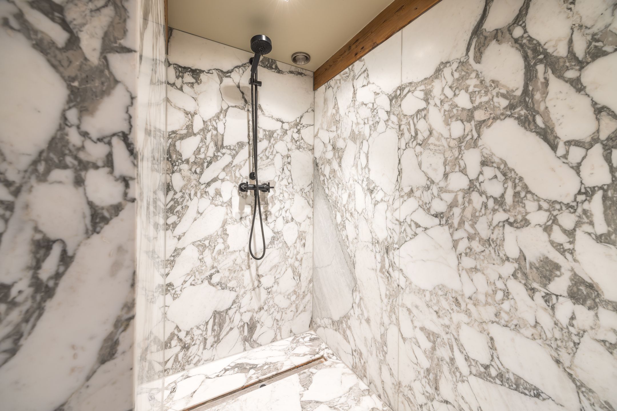 Foto 60 van Nieuwezijds Voorburgwal 284