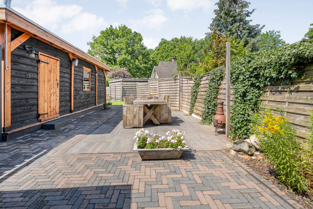 Foto 2 van Schoolstraat 36