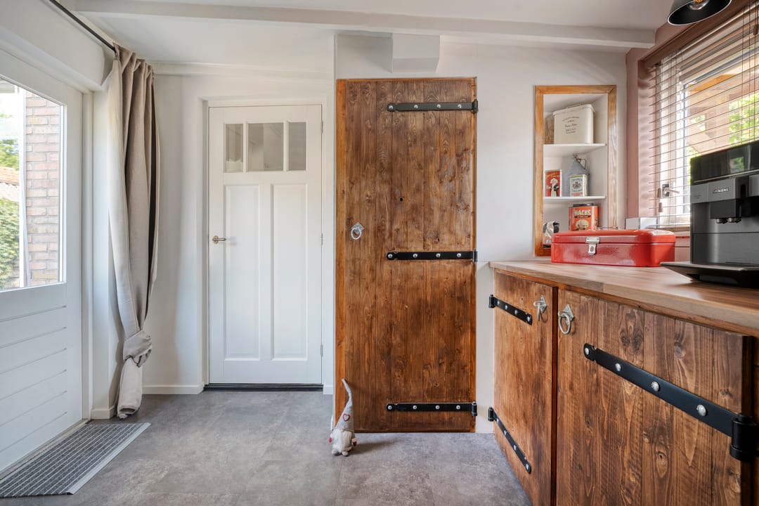 Foto 11 van Schoolstraat 36