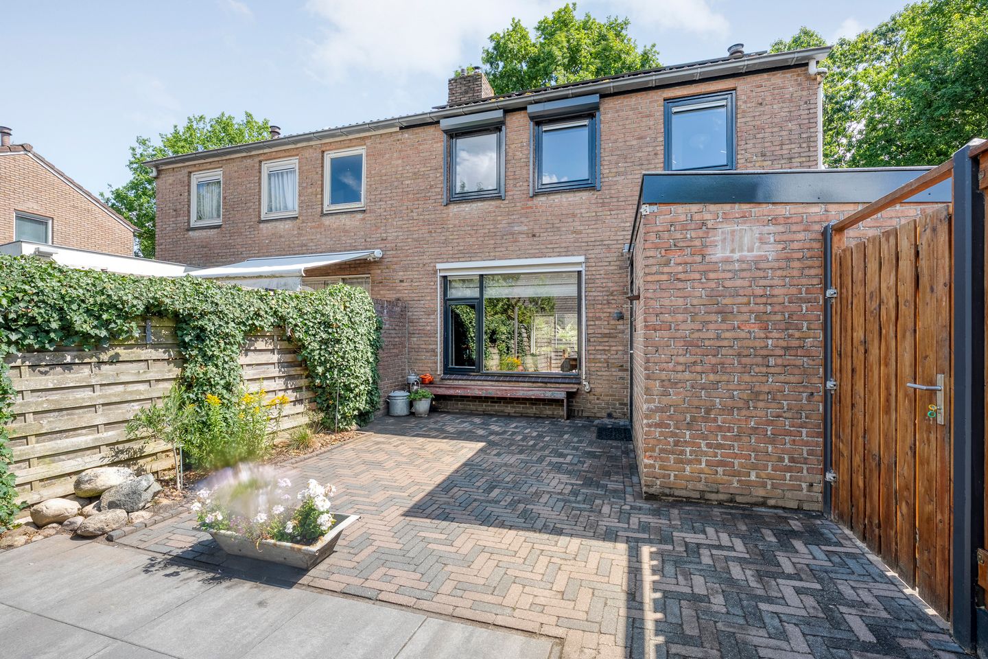 Foto 29 van Schoolstraat 36