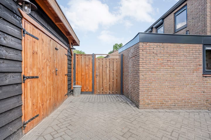 Foto 30 van Schoolstraat 36