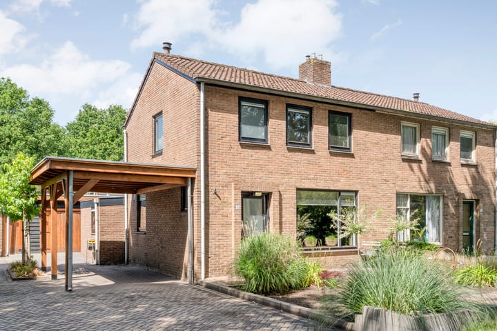 Foto 35 van Schoolstraat 36