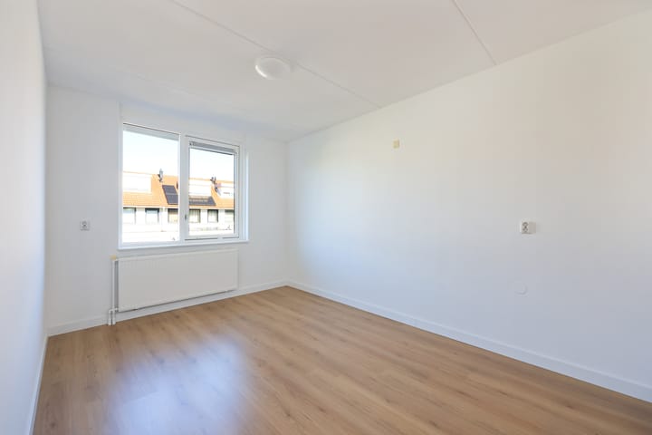 Foto 24 van Renoirhof 105