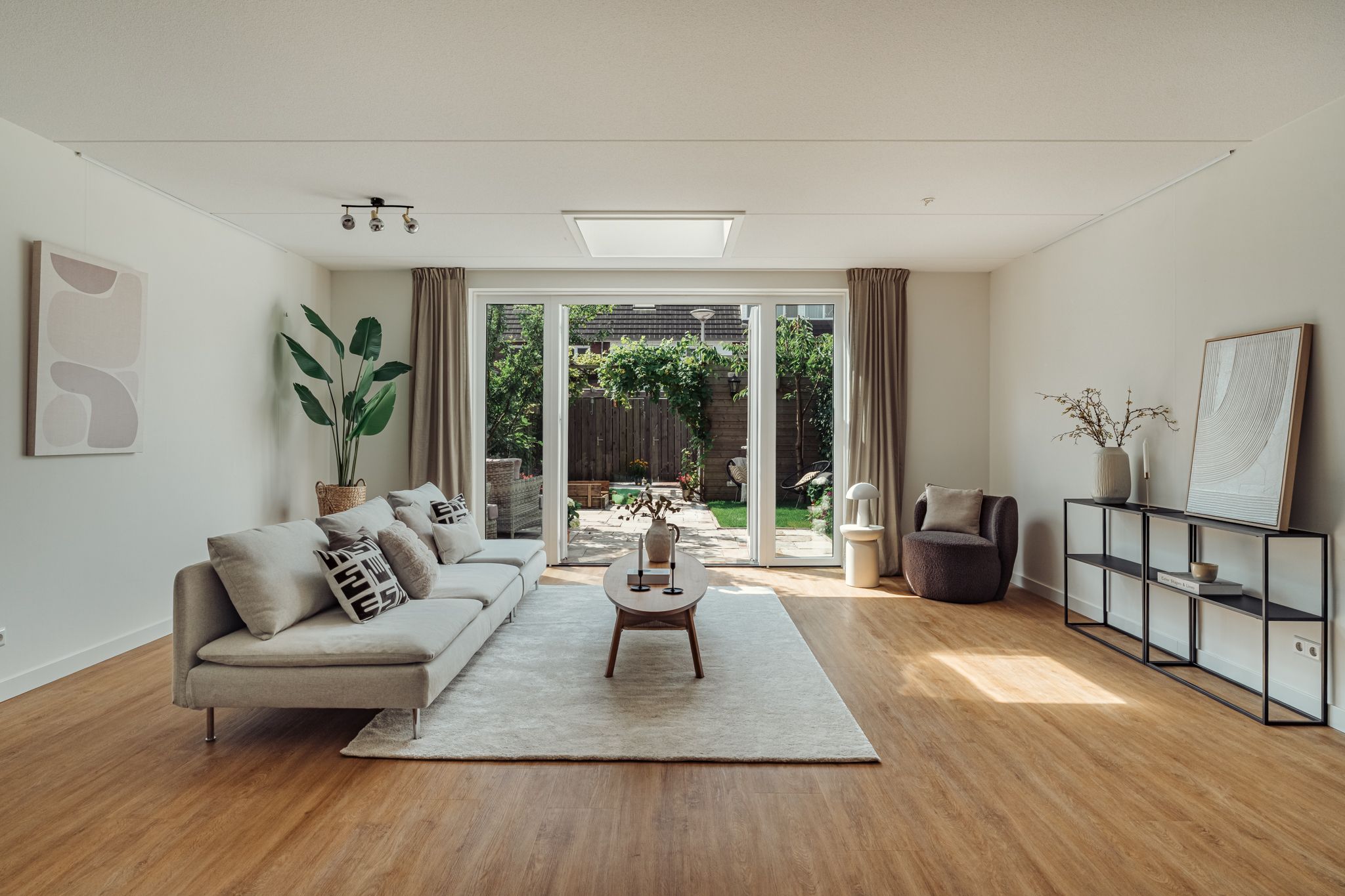 Foto 6 van Knobbelzwaan 77