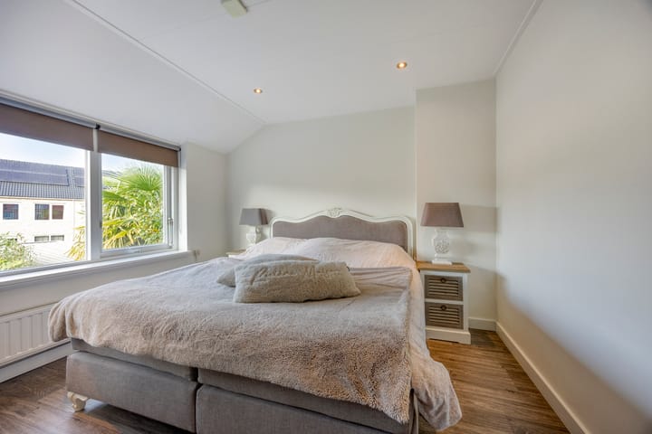 Foto 23 van Parallelweg 9