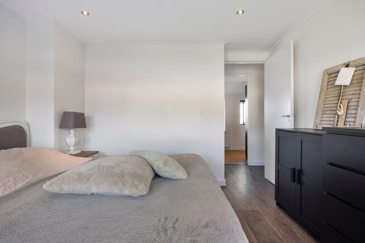 Foto 22 van Parallelweg 9