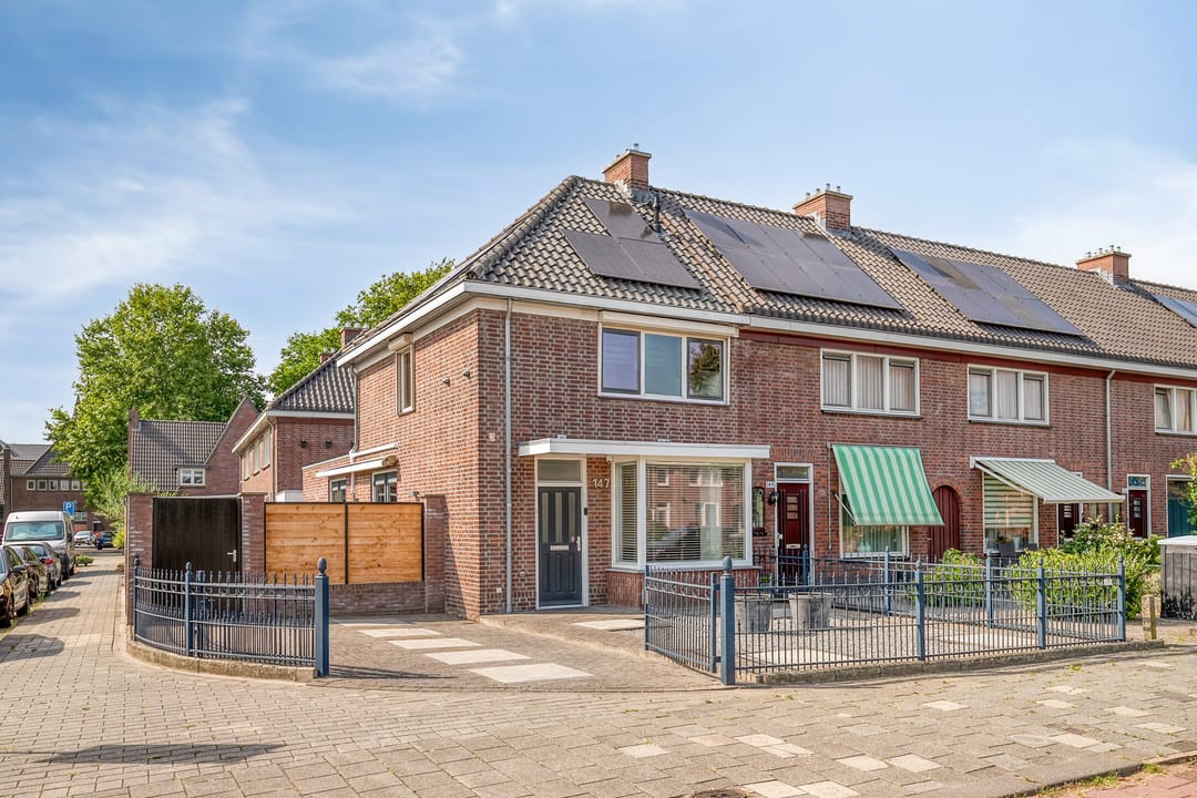 Foto 1 van Burgemeester van Houtlaan 147