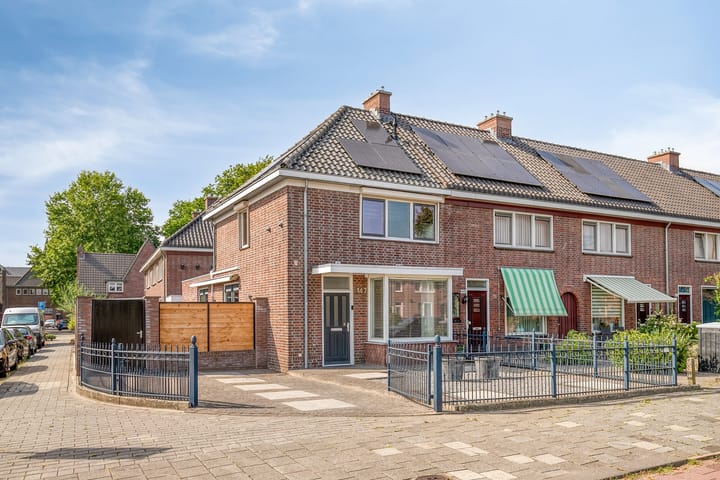 Foto 1 van Burgemeester van Houtlaan 147