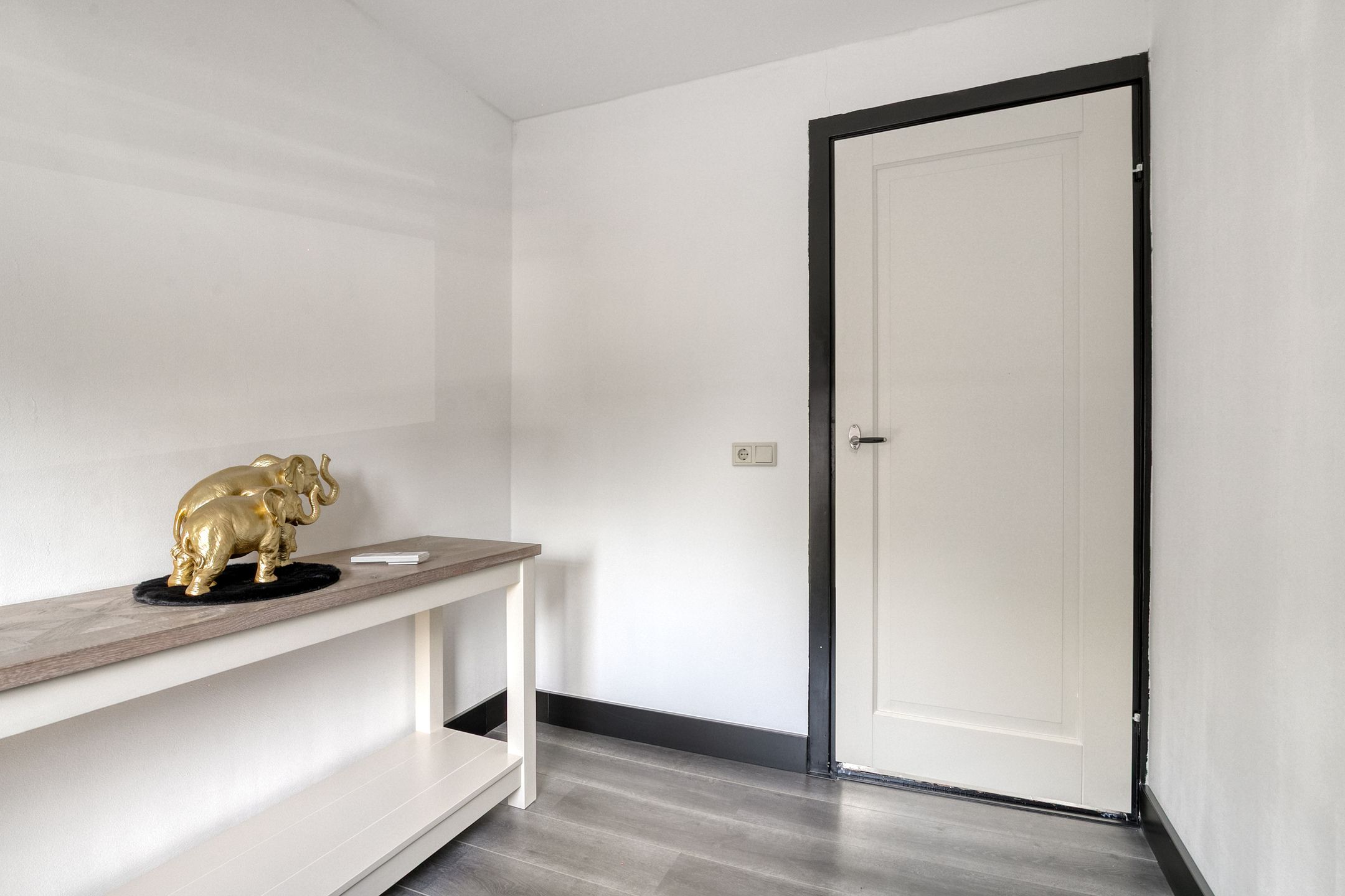 Foto 24 van Burgemeester van Houtlaan 147