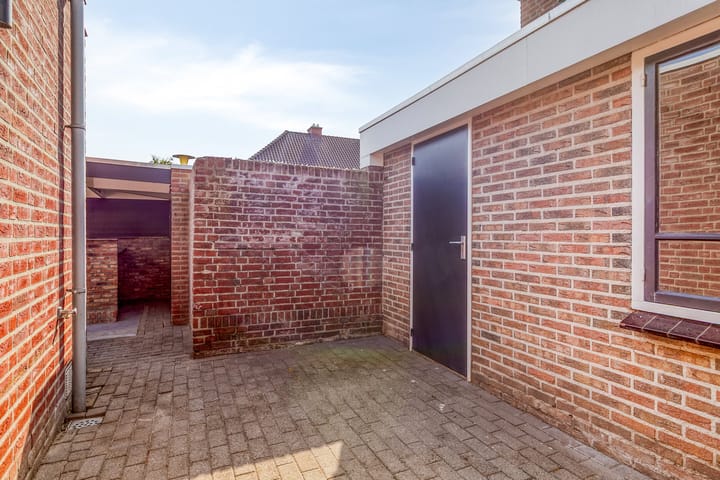 Foto 31 van Burgemeester van Houtlaan 147