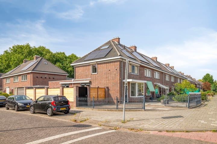 Foto 33 van Burgemeester van Houtlaan 147