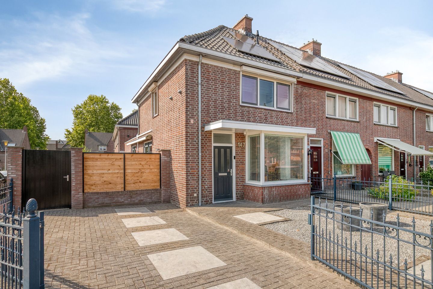 Foto 35 van Burgemeester van Houtlaan 147