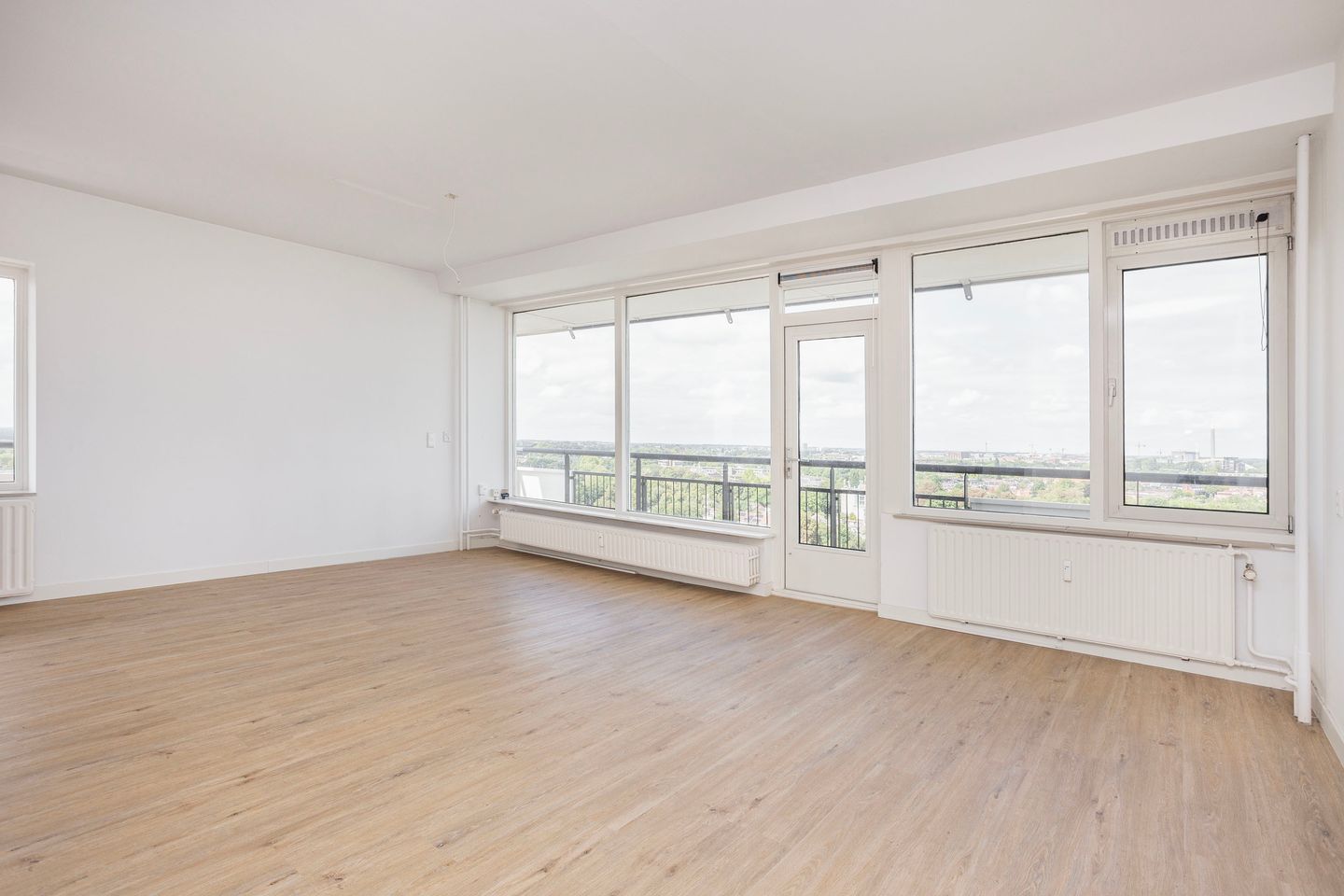 Foto 4 van Van Weerden Poelmanlaan 132