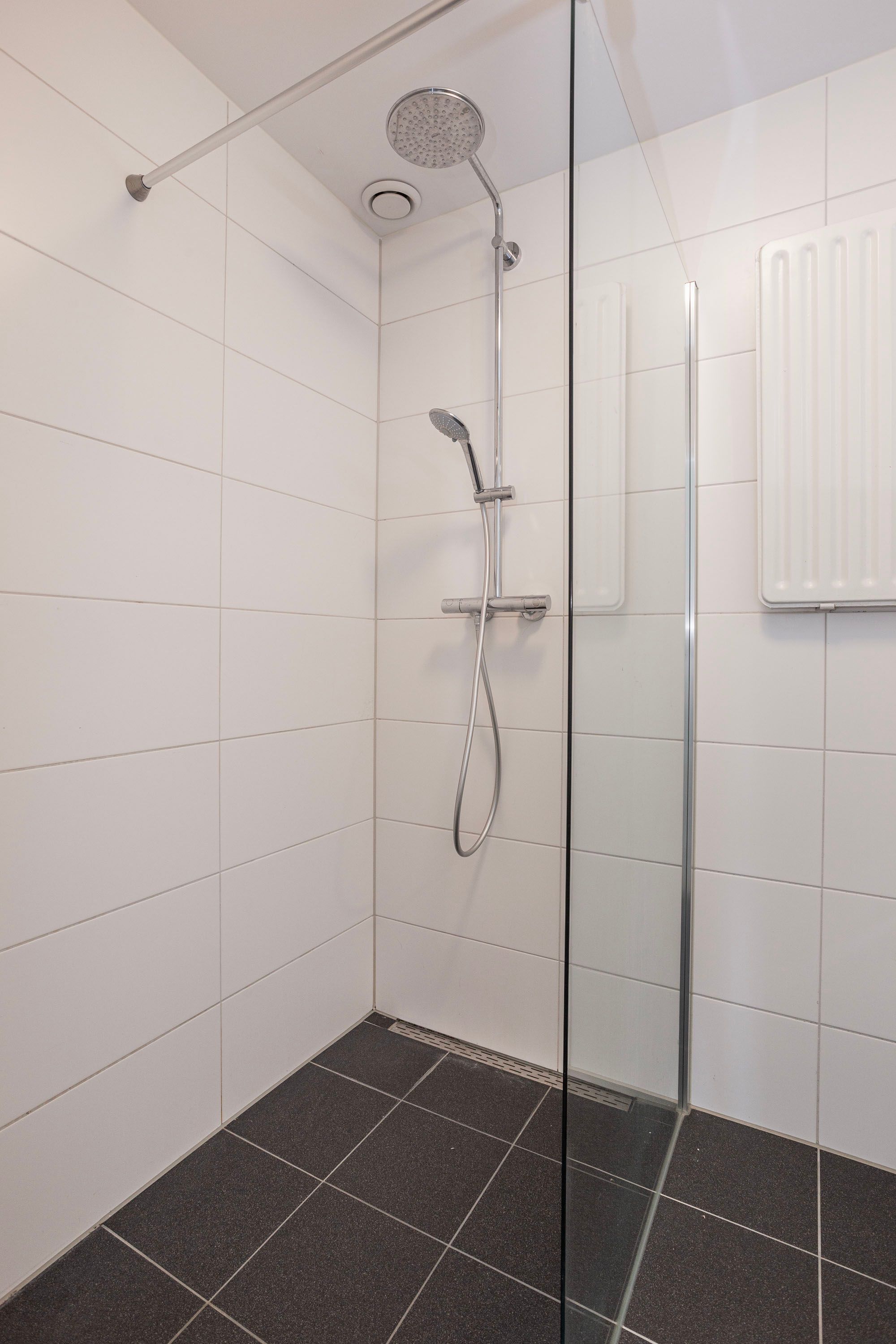 Foto 15 van Van Weerden Poelmanlaan 132