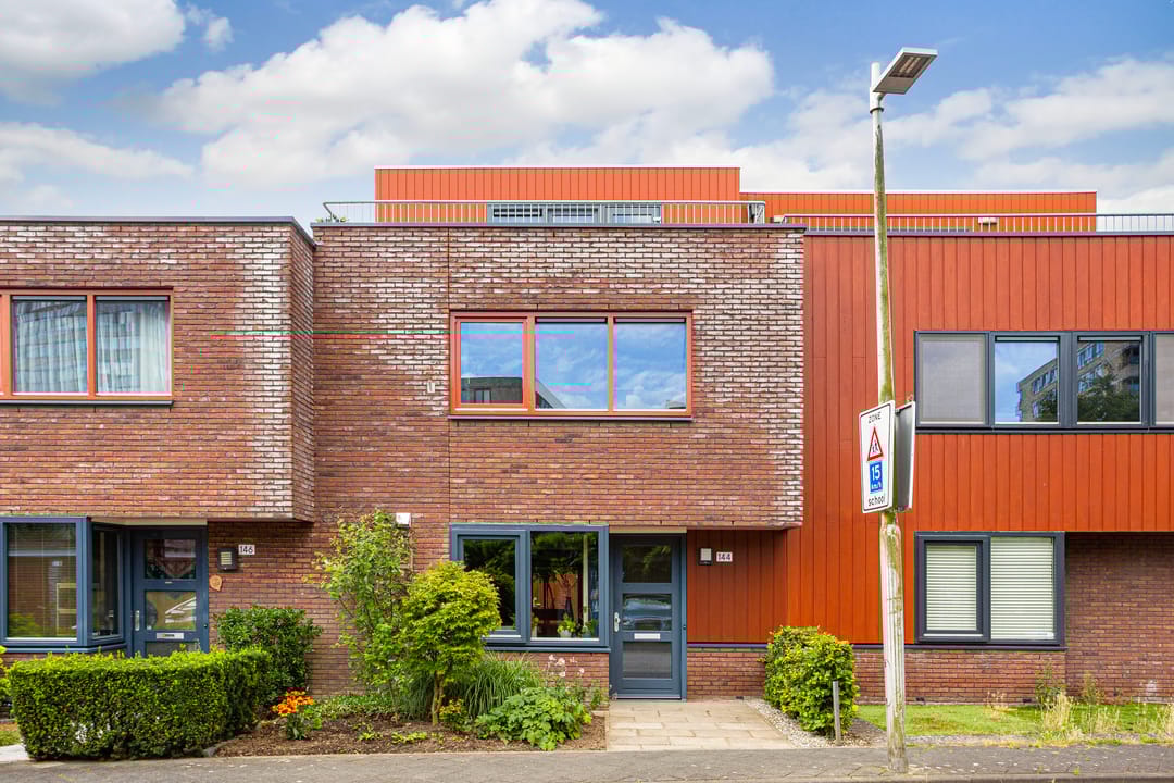 Photo 1 of Akkrumerraklaan 144