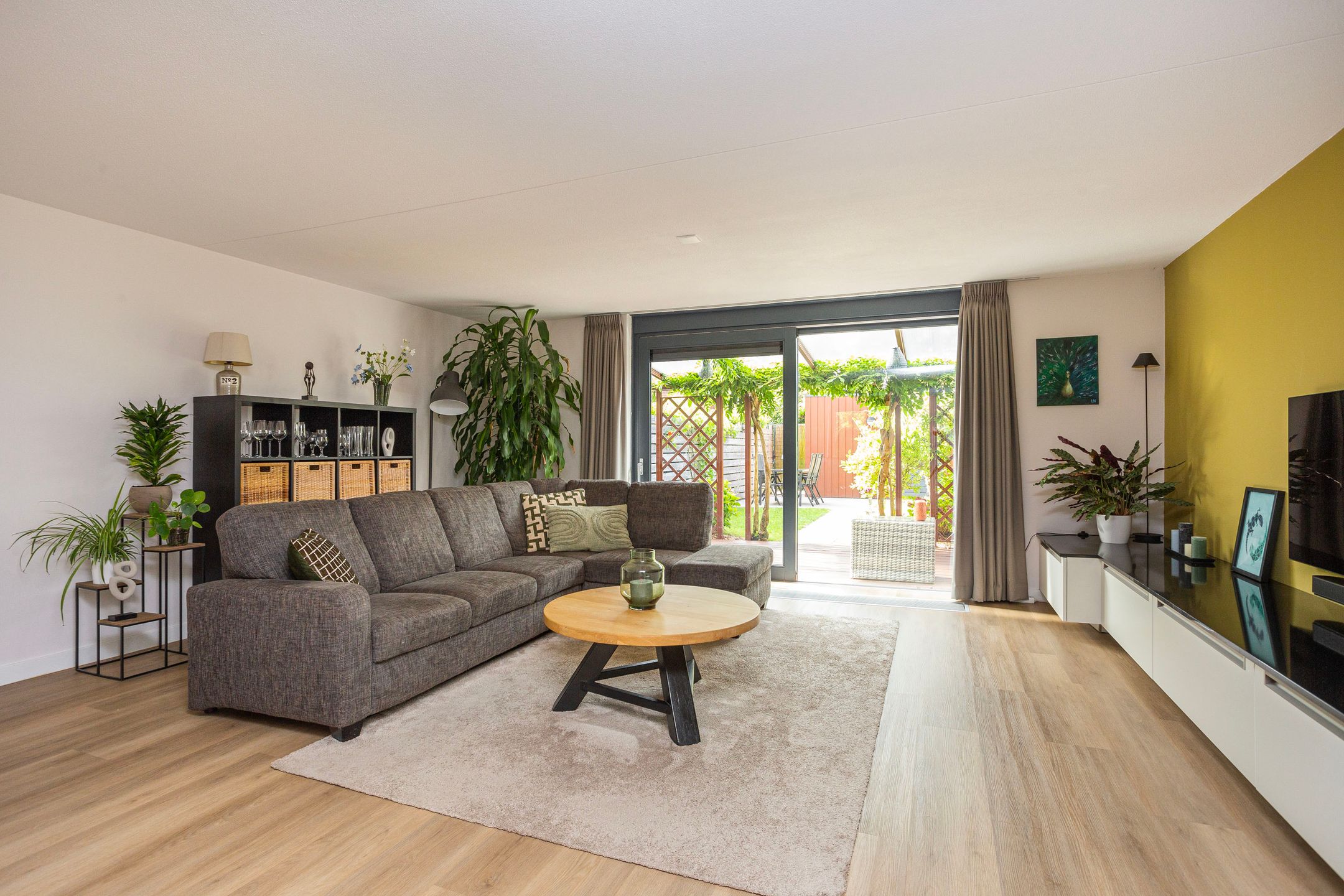 Photo 6 of Akkrumerraklaan 144